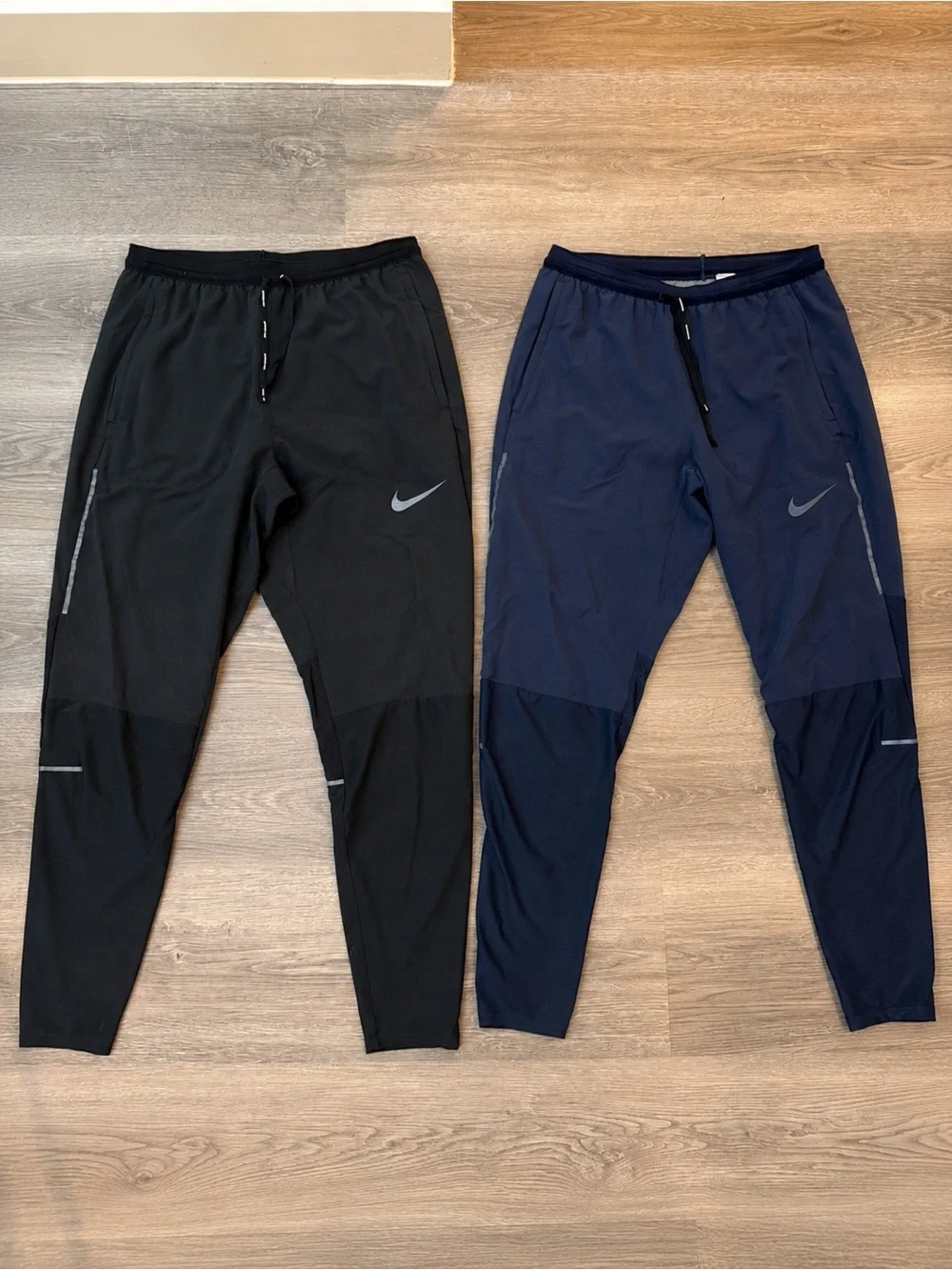 Nike Men’s Sweatpants Joggers - Black & Navy